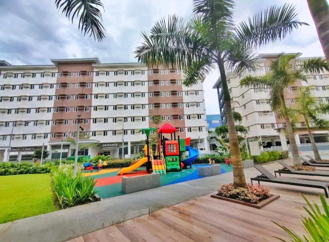 Staycation Ni Inday Trece Martires Exterior foto